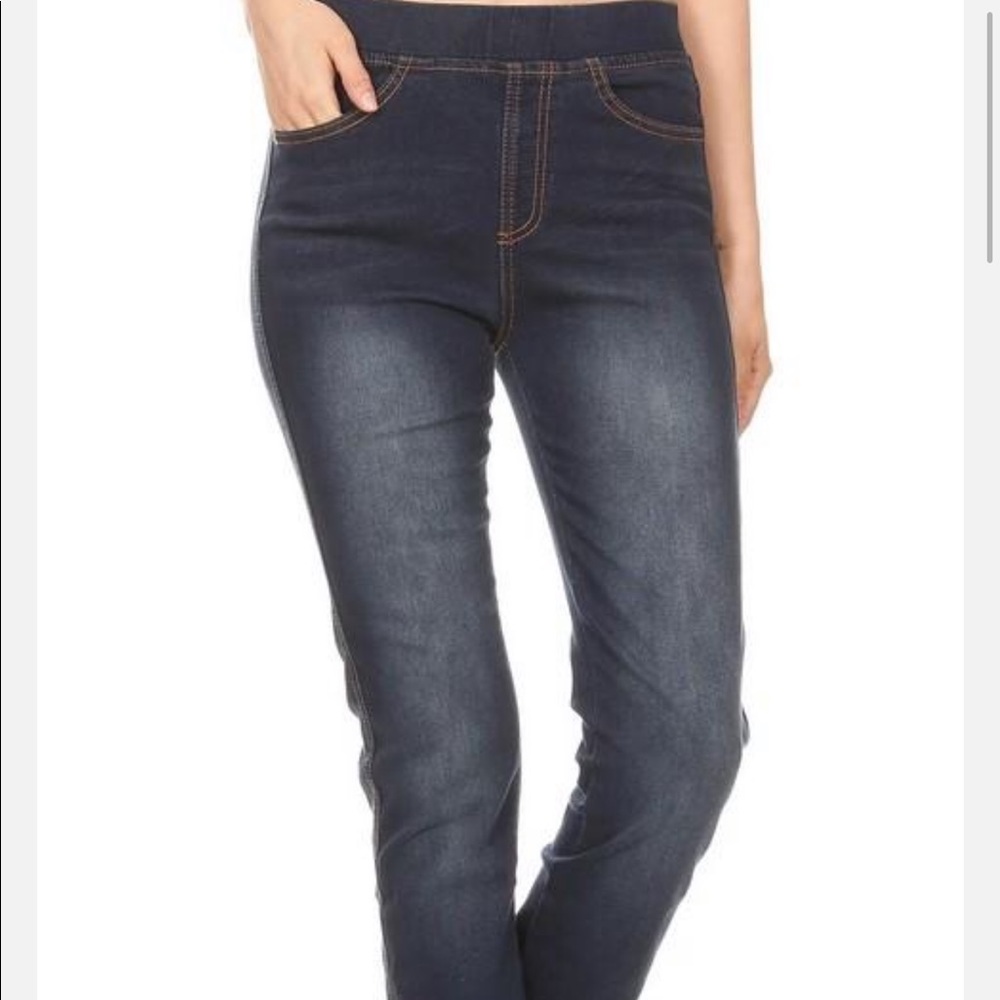 High waisted denim jeans